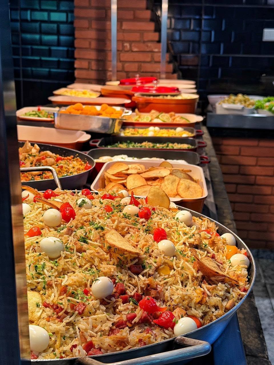 Buffet farto do Cantareira